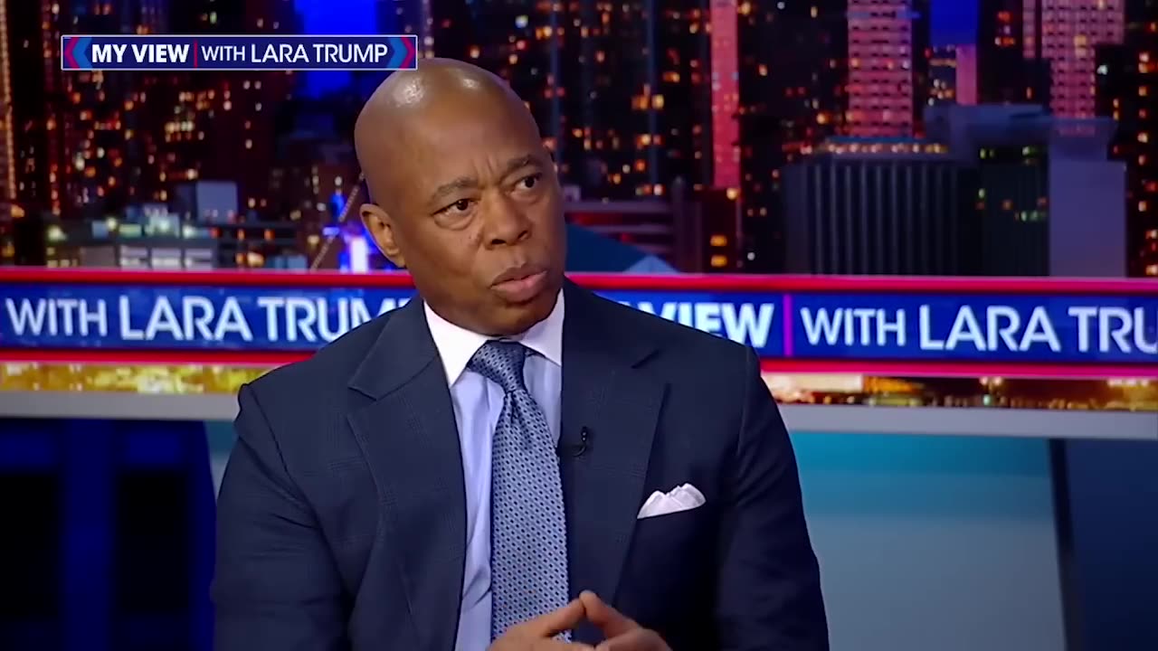 ‘RESPECT THE OFFICE’: Eric Adams says he is not for those that ‘desecrate the flag’ #foxnews