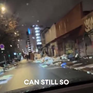 German tourists book a €50 hotel in Paris but are shocked by what they find.