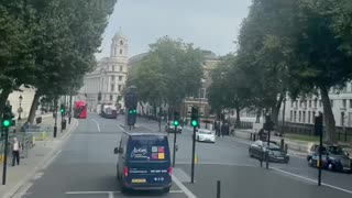 Welcome to London with a view from the bus ride.