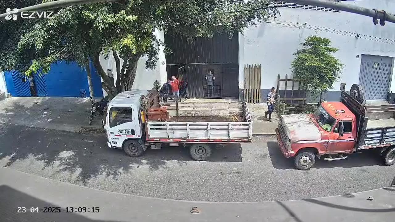 Policía le disparó a un par de ladrones que lo amenazaron con un arma en Bucaramanga