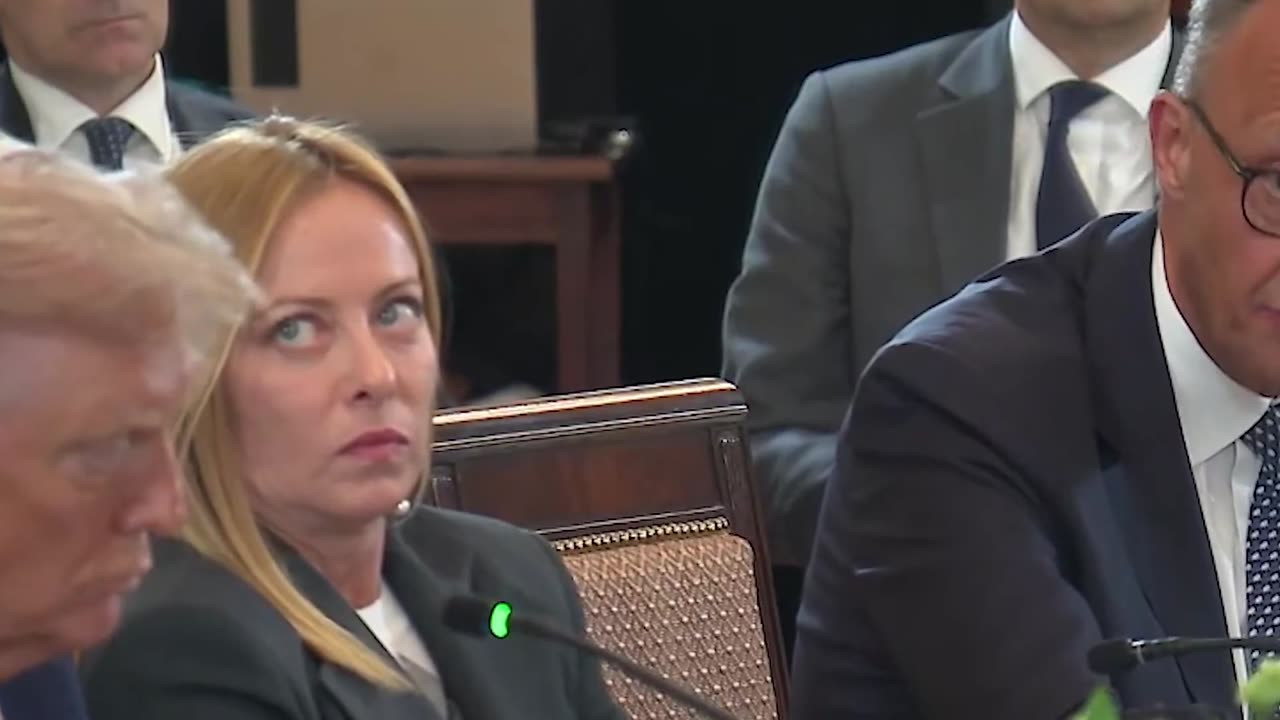 OMG...the Prime Minister of Italy Giorgia Meloni's reaction is *PRICELESS*