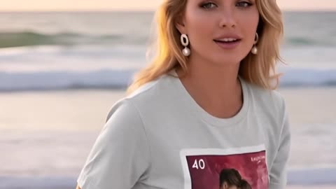 This cat shirt is lowkey magical… did you catch the hidden card detail? #catstyle #graphictee