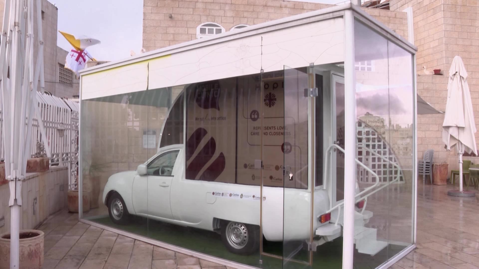 Former popemobile turned into mobile clinic for Gaza children