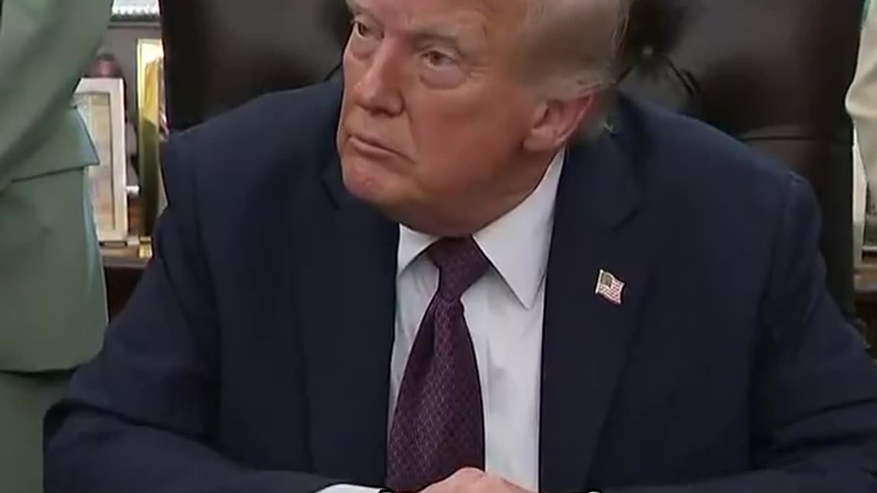 Trump comenta el ataque de EE.UU. contra un barco de "narcoterroristas" en el Caribe