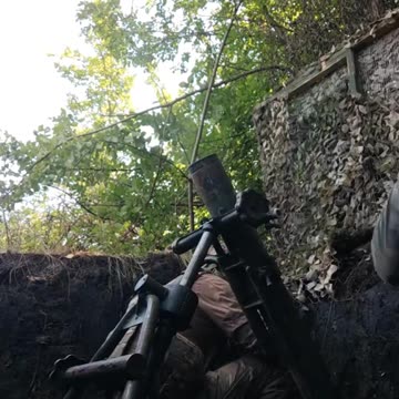 Ukrainian Mortar Crew Somewhere Near Front Lines
