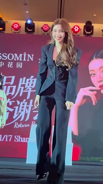 #BlankTheSeries #Orm #LingLing #Entertainment #funny #comedy #viral #Shorts #Trend