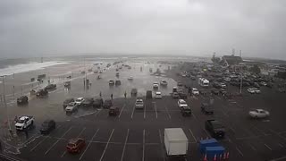 Video shows storm surge in Ocean City, Maryland due to Hurricane Erin