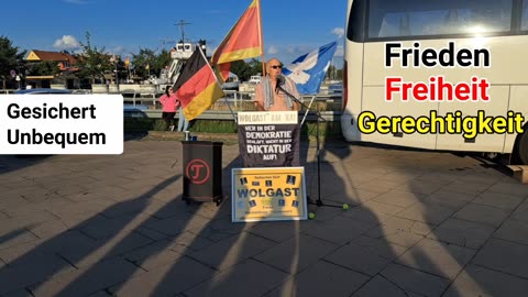 Wolgast - Handtuch Heiko am Rednerpult 29-07-2025