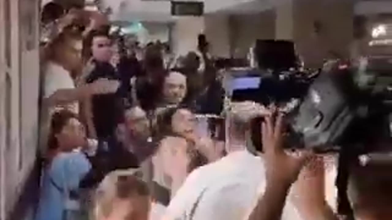 FIGHTING LIKE RATS IN THE BUNKER