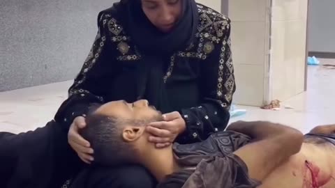 He left home to bring food for his little ones, but returned lifeless carried as a martyr 💔