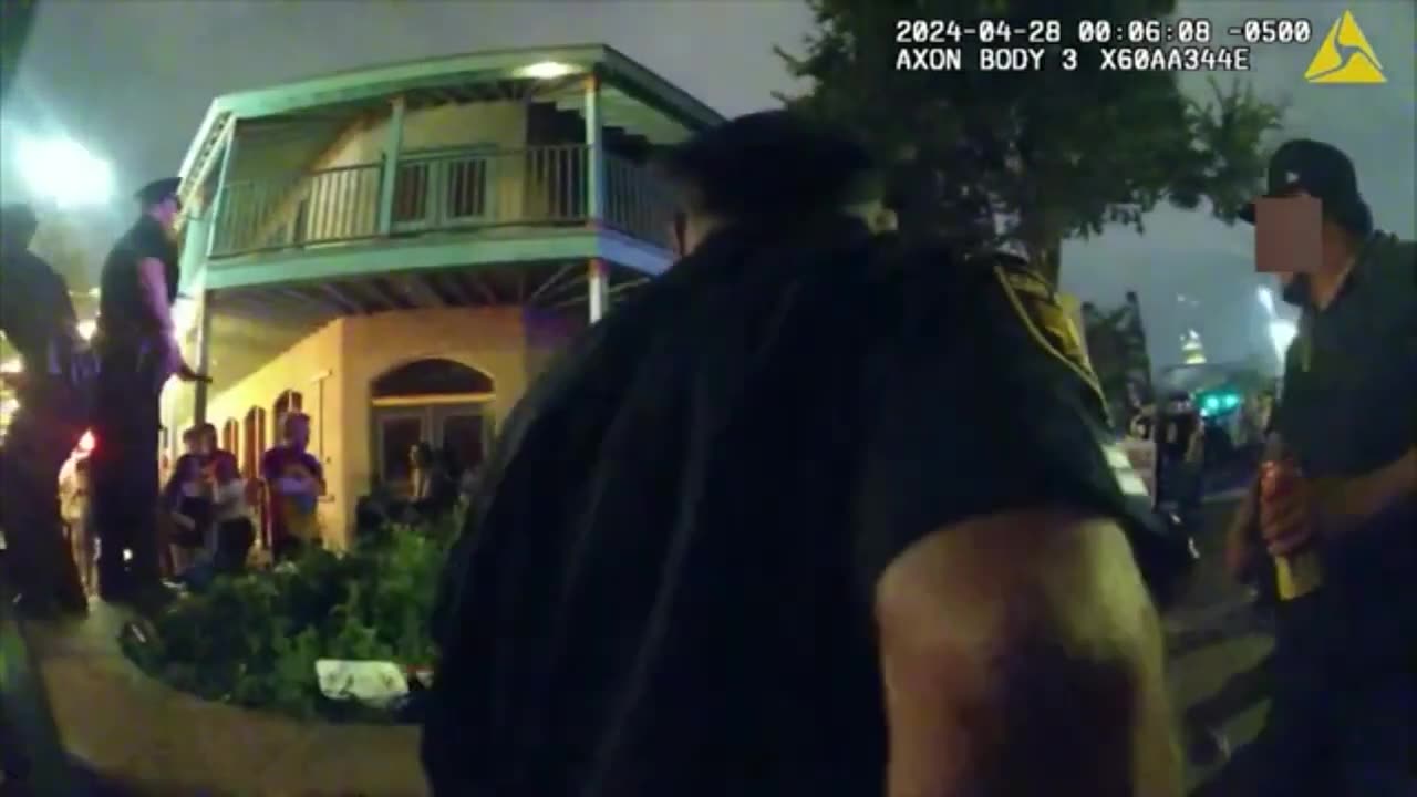 Mass Shooting in San Antonio After 2 Latinos Get Into a Shootout