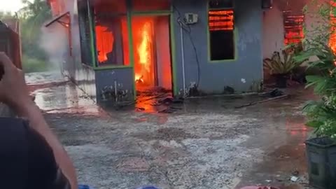 🔥🤣 This Fire Extinguishing Fail Will Leave You Laughing! | FunFM