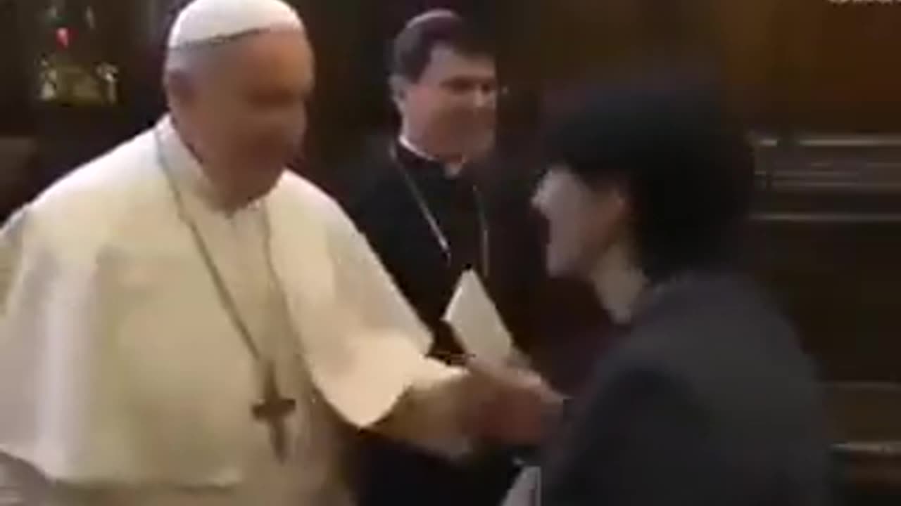 Pope Kissing Hands Of David Rockefeller, Henry Kissinger & John Rothschild