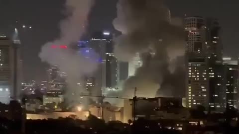 Iranian hypersonic Missile strikes Tel Aviv, Israel