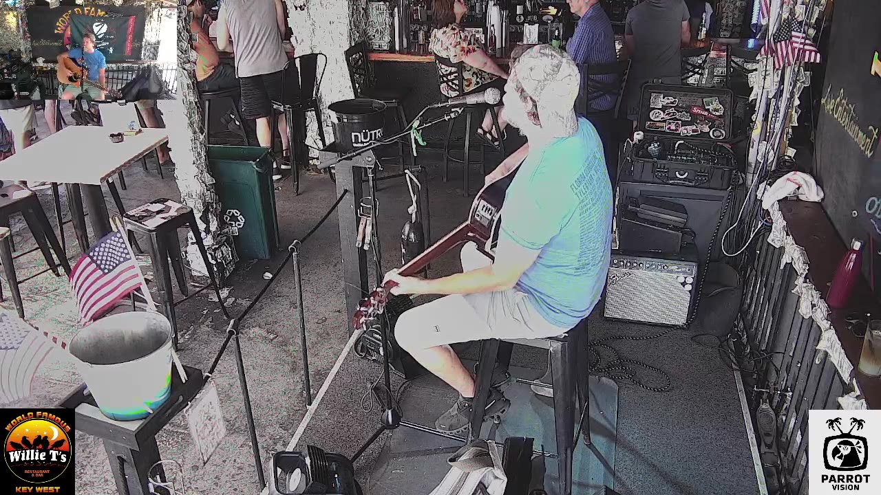 LIVE Music Everyday!