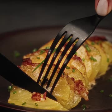 🧀 Creamy & Cheesy Au Gratin Potatoes – The Perfect Comfort Food! 😍