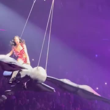 Katy Perry’s tour prop malfunctions midair.