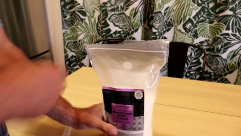 Aromasong Lavender Magnesium Bath Flakes Product Review