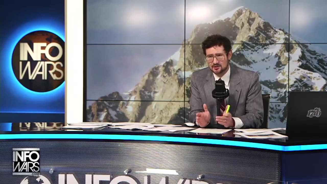 WAR ROOM (Full Show) Wednesday - 9/17/25