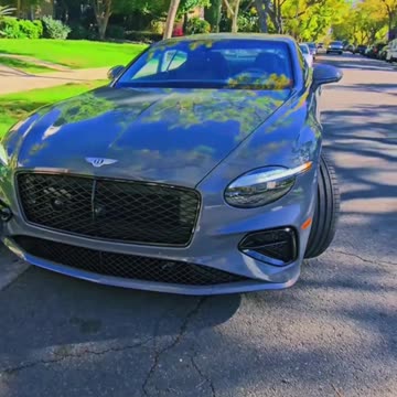 TOP 3 reasons to use credit cards 💳