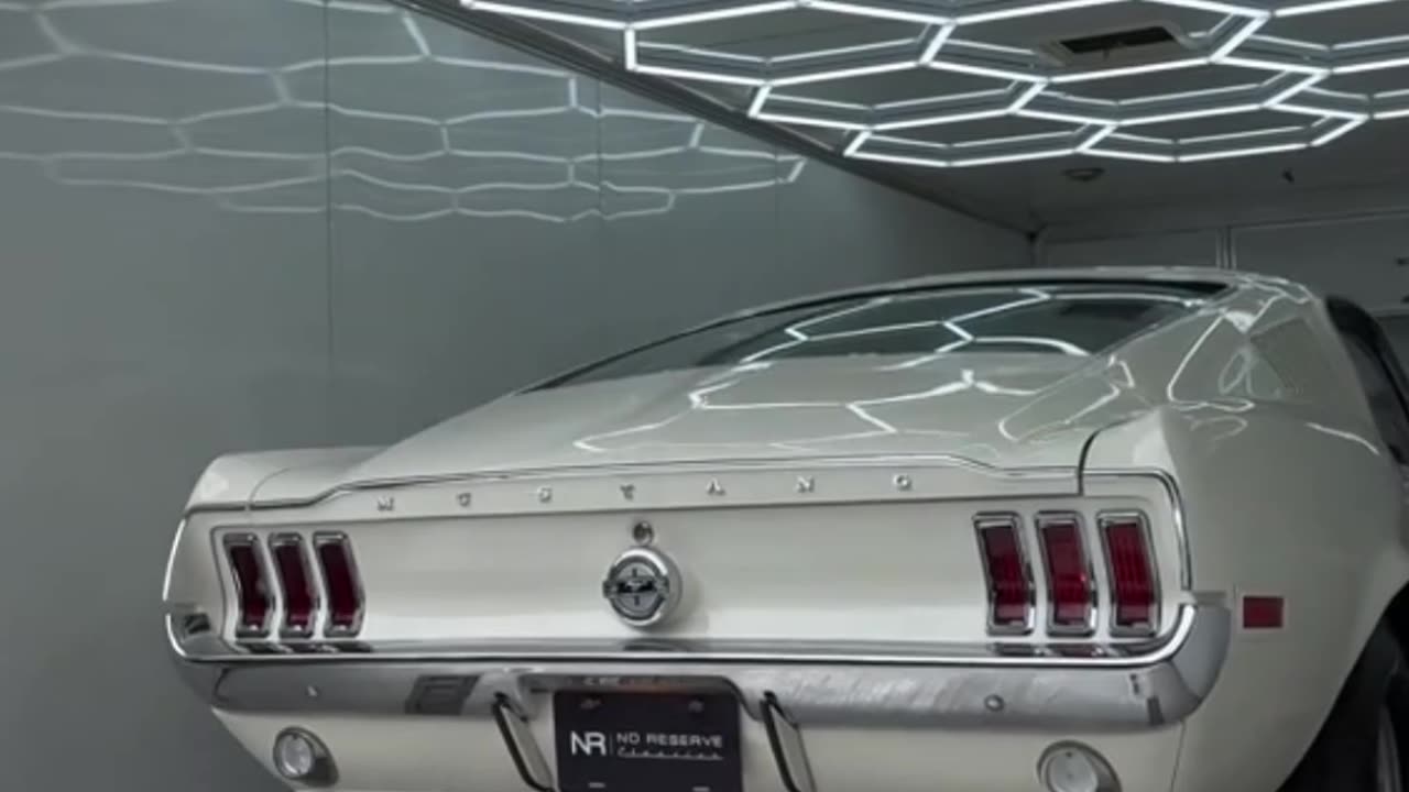 1968 Cobra Jet 135 Lightweight