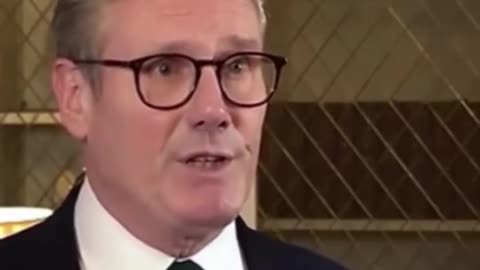 Keir Starmer boasts of having more than 400 people arrested for social media comments.