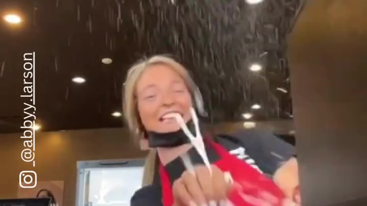 The end 😂😂😂 #viral #shorts #funny #fails #humorscroll