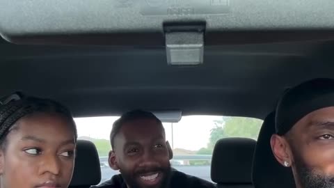 🤣🦜 Toucan? | FunFM