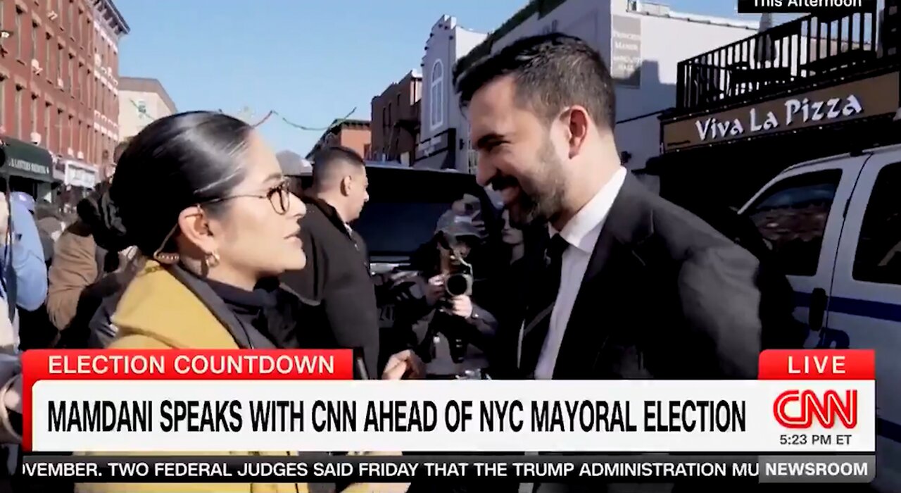 Mamdani Gets Awkward When Told Jeffries Doesn’t See Him as the Party’s Future