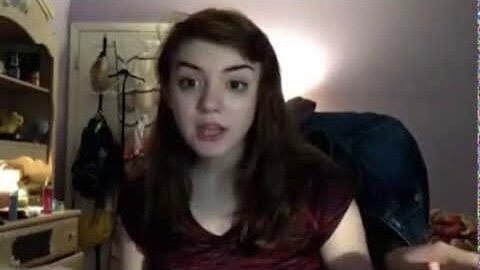 Deze video is vertaald naar een taal die blijkbaar niet nodig is. | #america #viral #fypシ #fypage