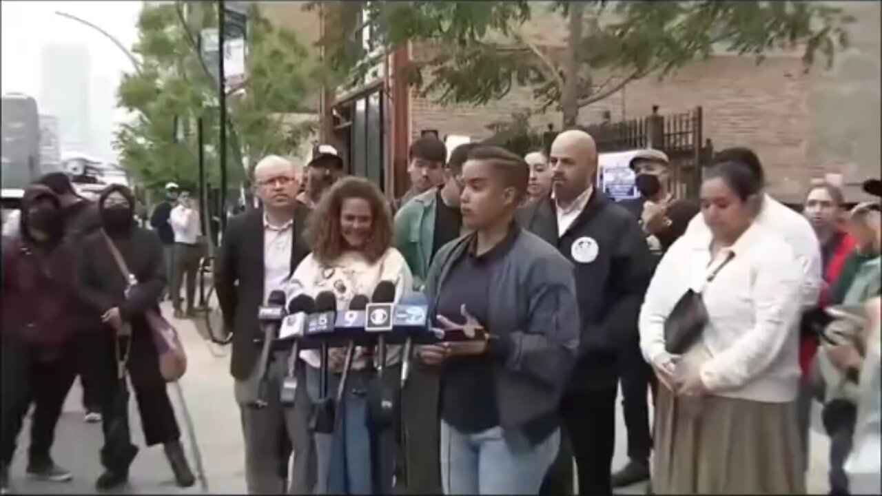 Aldermen,activists speak out after agents detain several in Chicago’s South Loop.#japdmedia #Chicago