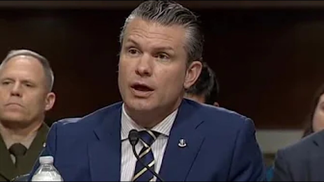 “More balls than you!” Hegseth left HUMILIATED at Senate hearing