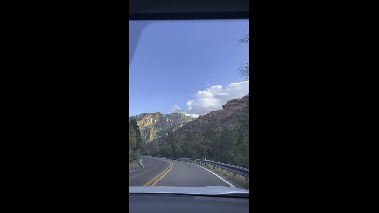 Driving into Sedona