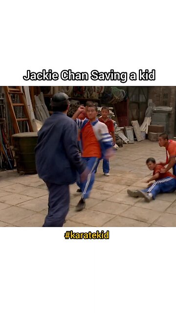 Jackie Chan Saving a kid 🧒🏻