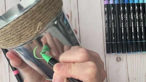 3 Craft Projects to Make with Acrylic Paint Markers