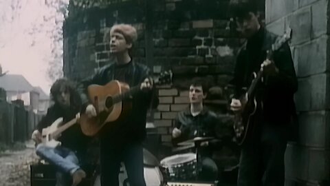 The La's - There She Goes (Music Video, 1990)