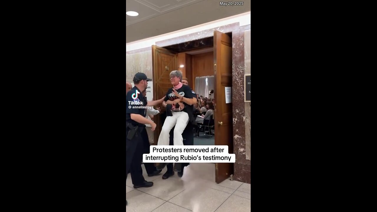 Protesters removed in meeting on Committee on Foreign Relations