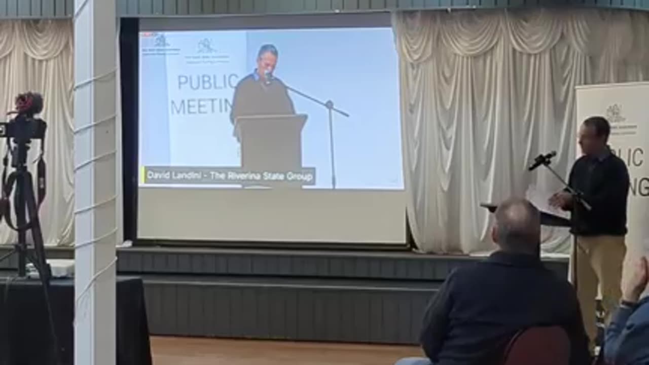 Billboard Battalion live at a public meeting at Hay NSW about the Pottinger Wind Factory - 5/6/2025