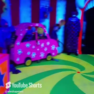 Part 14a. Watermark. One of my favorites rooms in any haunted house.