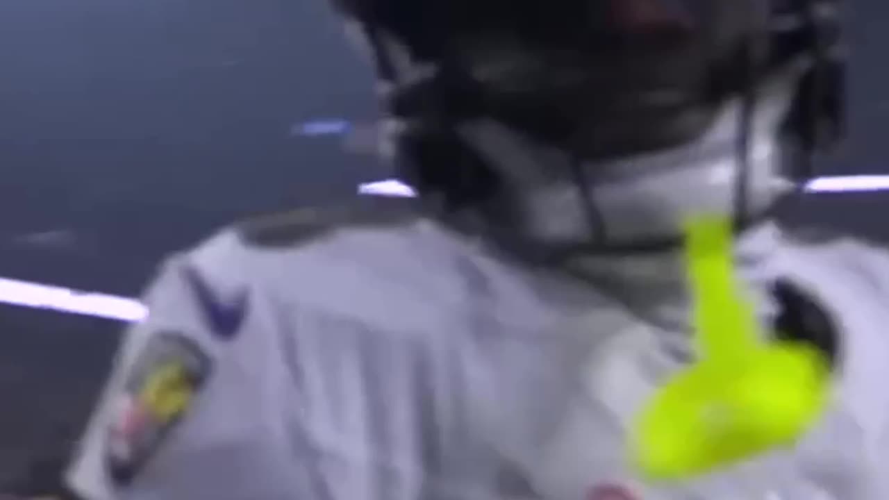 Electrifying 48-Yard Touchdown Run