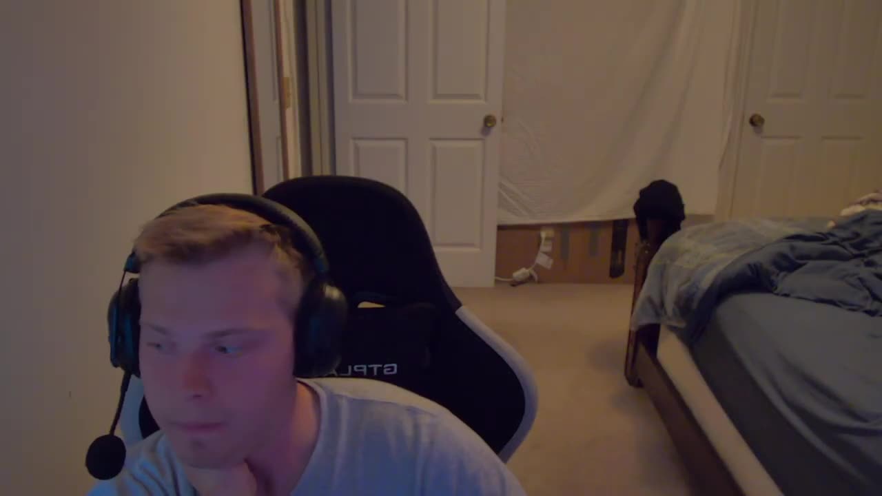 🔴 Chatting before I restart my computer