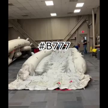 Watch How American Airlines #B777 Escape Slide Hangar Test #Fly #Aviation #AeroArduino ...