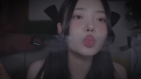 ASMR Cute Asian kisses