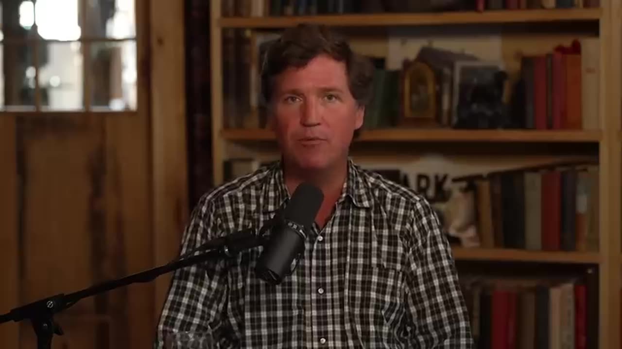 Lindsey Graham Salivates Over Death and War (Again). Tucker Responds.