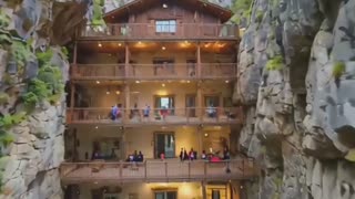 Hidden Canyon Resort with River Views and Cliff side Dining.