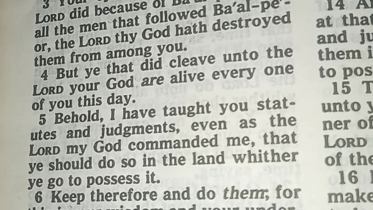 Sola scriptura people must be king James only! Debate commentary.