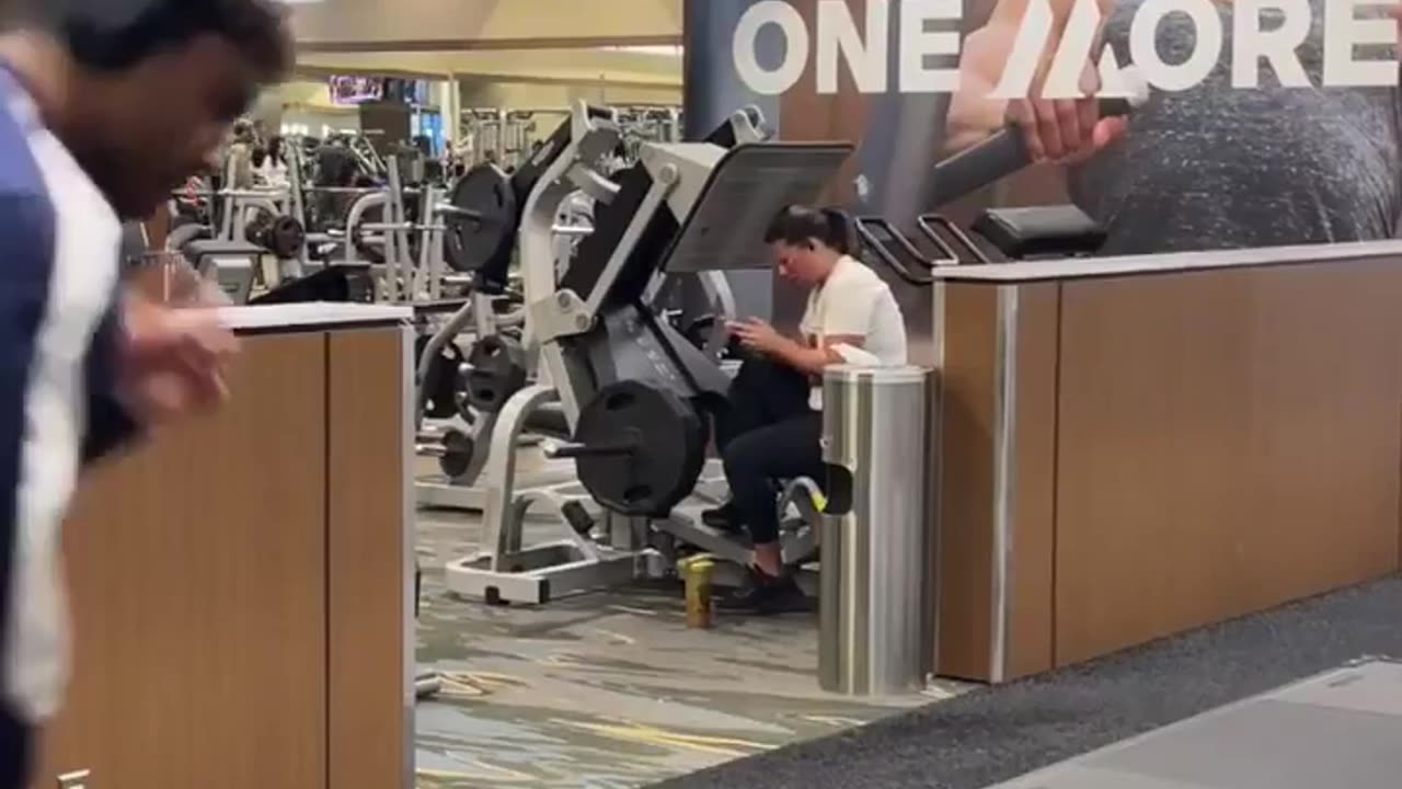 🤭🔥 You Have to See the Lady in the Background! | FunFM