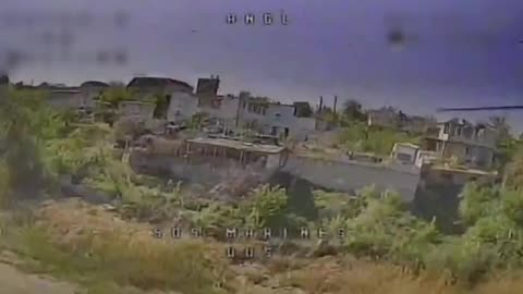 🐝💥 UAV operators defending the South act quickly and effectively, tracking the enemy
