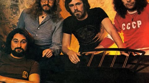 Happy Birthday to RICK DAVIES (Supertramp) ...