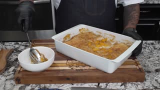 How to Make Peach Cobbler Like Grandma Used To (But Easier)
